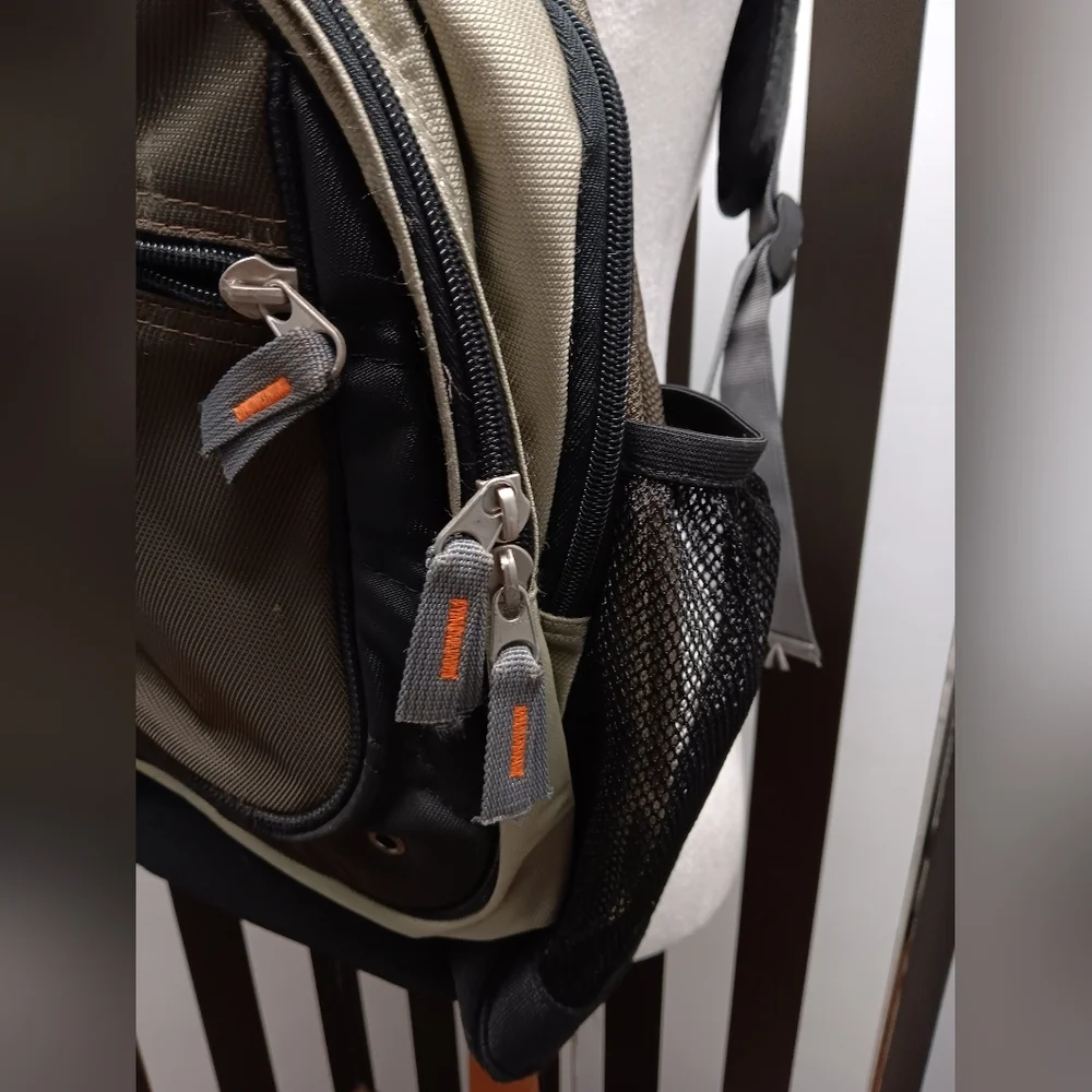 Ogio "tek spec" large backpack - Picture 6 of 9